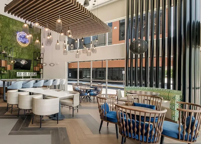 Fairfield By Marriott Inn & Suites Virginia Beach Town Center